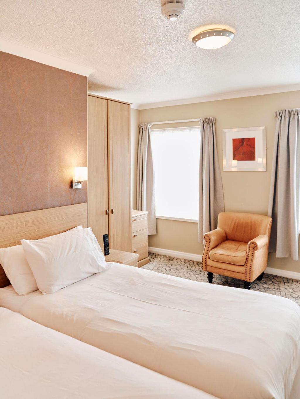 Saint Helier Jersey Hotel De Normandie מראה חיצוני תמונה