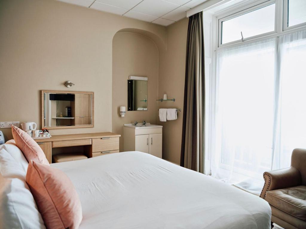 Saint Helier Jersey Hotel De Normandie מראה חיצוני תמונה